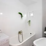 Downtown Cozy Old Town Apartamento Bucareste