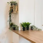 Downtown Cozy Old Town Apartamento