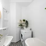 Apartamento Downtown Cozy Old Town Bucareste