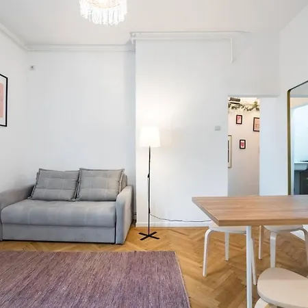 Downtown Cozy Old Town Appartement