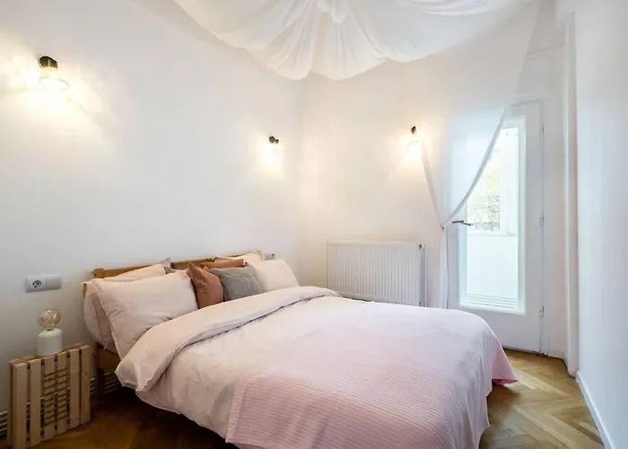 아파트 Downtown Cozy Old Town