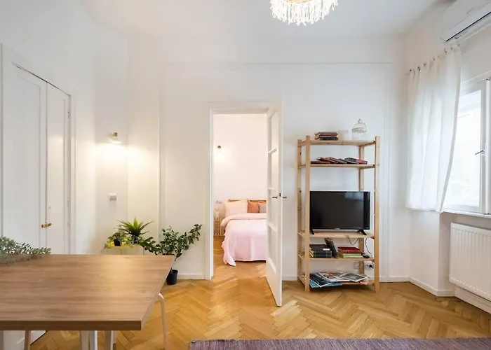 Downtown Cozy Old Town *