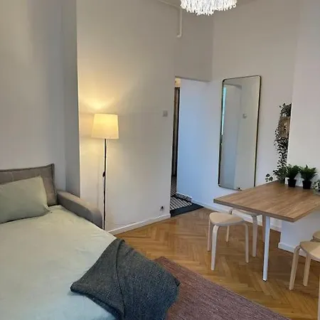 Downtown Cozy Old Town Apartamento *