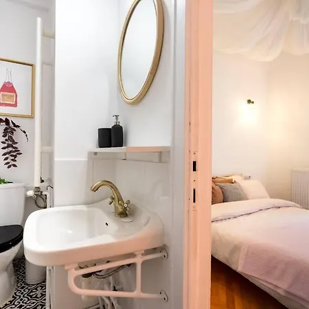 Downtown Cozy Old Town بوخارست